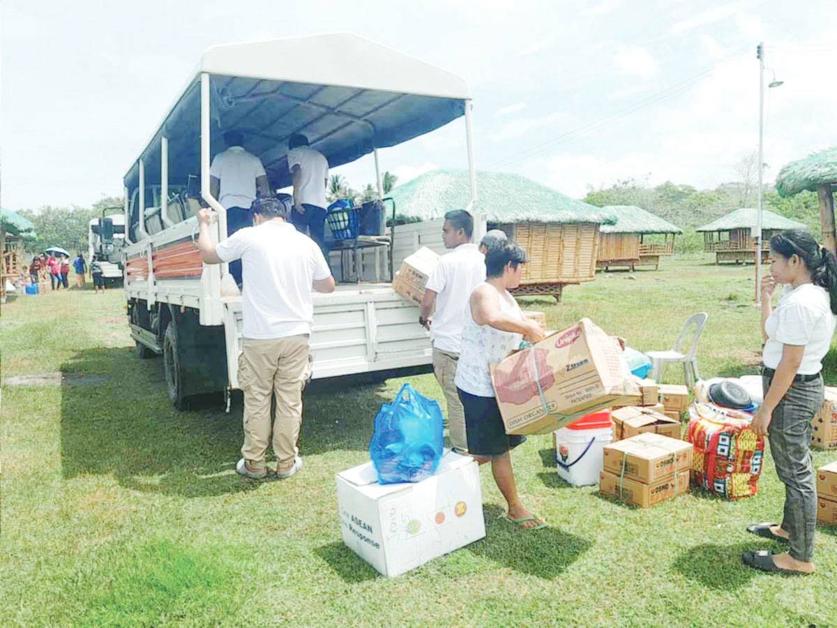  Residents of Negros Occidental’s Bago City displaced by the volcanic eruption moved into the new resettlement site in 
Barangay Napoles in March 2025, after staying for almost four 
months at the Regional Evacuation Center in Barangay Lagasan. The Payag sang Kapag-on Village houses the evacuees from Purok Manokan, Barangay Ilijan, situated within Kanlaon’s  six kilometer permanent danger zone. (Bago City Disaster Risk Reduction and Management Office photo