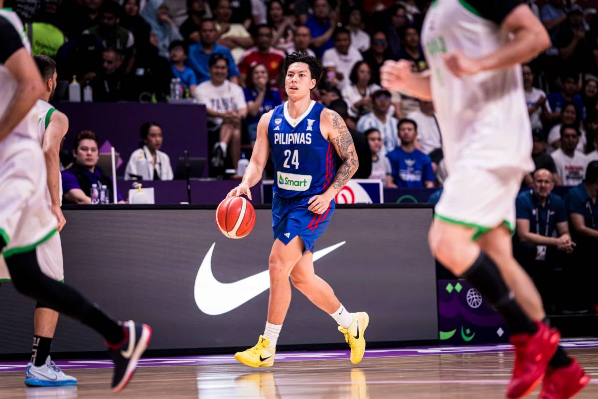 Gilas Pilipinas’ Dwight Ramos against Iraq. (FIBA photo)