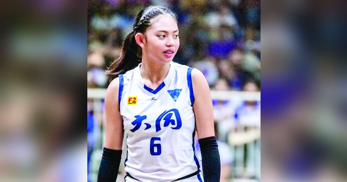 Bacolod Tay Tung High School Thunderbolts’ Rhose Vianne Almendralejo, who currently stands 5-foot-9 and plays the outside hitter position, will team up with players from the National University Nazareth School Lady Bullpups in the national team. (Biki Motography photo)