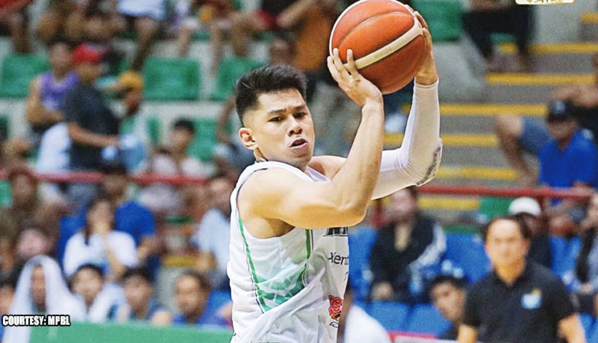 The Rizal XentroMall Golden Coolers climbed to 19-10 and secured the No. 3 seed in the Southern Division behind leaders in the 2025 MPBL Season.