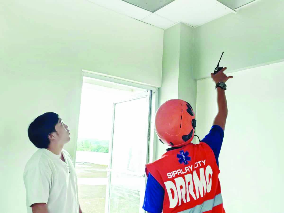 The Office of Civil Defense in the Negros Island Region ensures that coastal local government units are compliant with the Building Code and that their disaster response systems are functional to minimize casualties and damage in the event of a strong quake. (Sipalay CDRRMO photo)