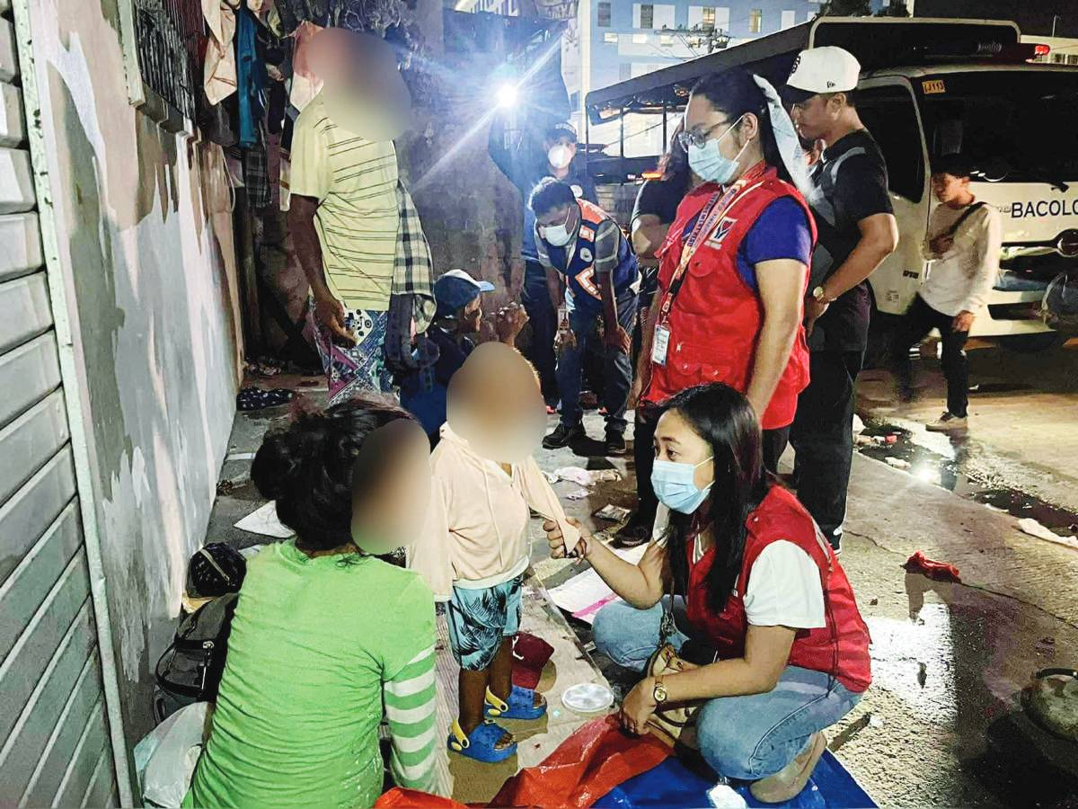At least 19 street dwellers were provided immediate interventions such as assessment, profiling and orientation before they returned to their respective families. (Mayor Greg Gasataya photo)