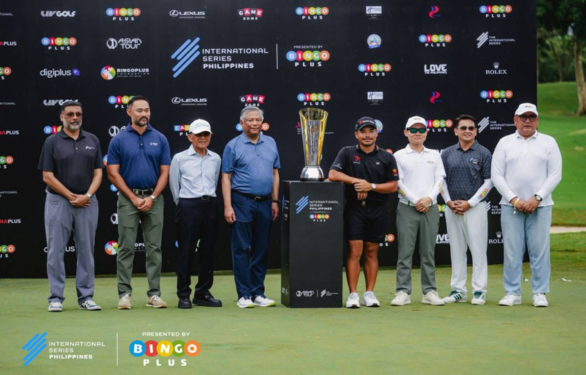From left to right: Mr. Rahul Singh – Head of The International Series, Mr. Cho Minn Thant – Commissioner & CEO, Asian Tour, Mr. Rico Tentonco – Founder, Sta. Elena Golf Club, Mr. Alejandro Tengco – Chairman, PAGCOR, Our champion, Miguel Tabuena, Mr. Tommy Hu – CEO, DigiPlus, Mr. Jasper Vicencio – President, AB Leisure Exponent Inc., and Mr. Ferdinand C. Jumapao – Undersecretary for Special Projects