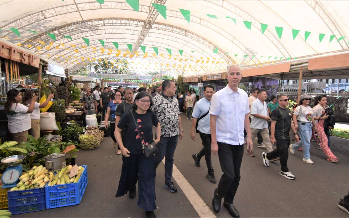 Lacson open to ‘compare notes’ of Terra Madre sales; Organizers present P46.5-M revenue