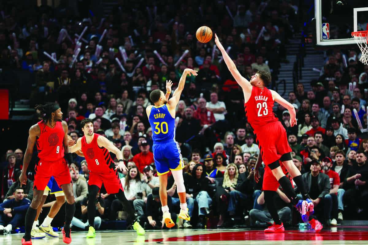 Blazers overcome Curry’s 48 points for Warriors