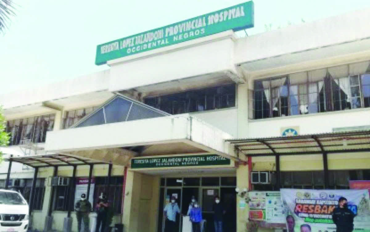 The One Hospital Command referral system has shown gaps that need immediate correction, particularly in handling emergency cases, Negros Association of Chief Executives president and Cadiz City Mayor Salvador “Bading” Escalante says. (PNA photo)