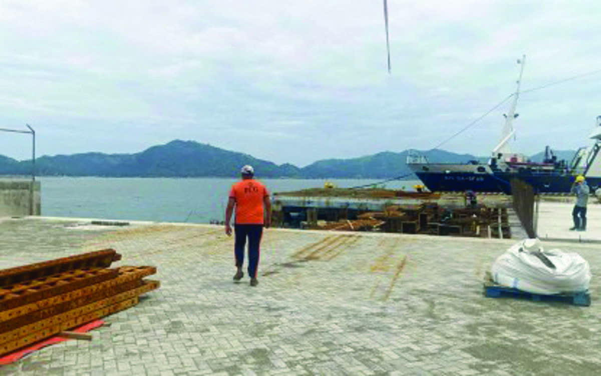 The Philippine Ports Authority announced trip cancellations in several ports nationwide due to the inclement weather brought by Tropical Depression “Wilma.” (PCG photo)