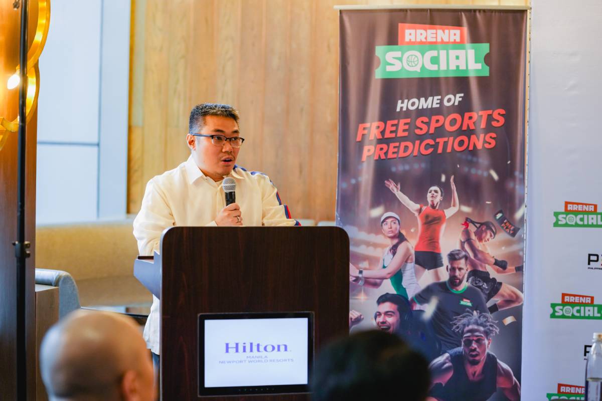 PeSO Secretary General Jobert Yu sharing the PH esport program.