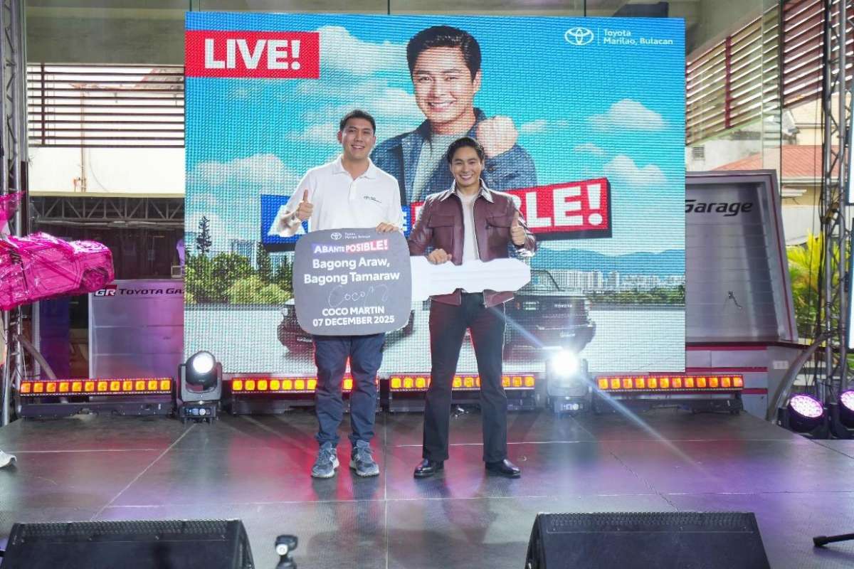 TMR President Cosco Oben and Coco Martin posing for a picture