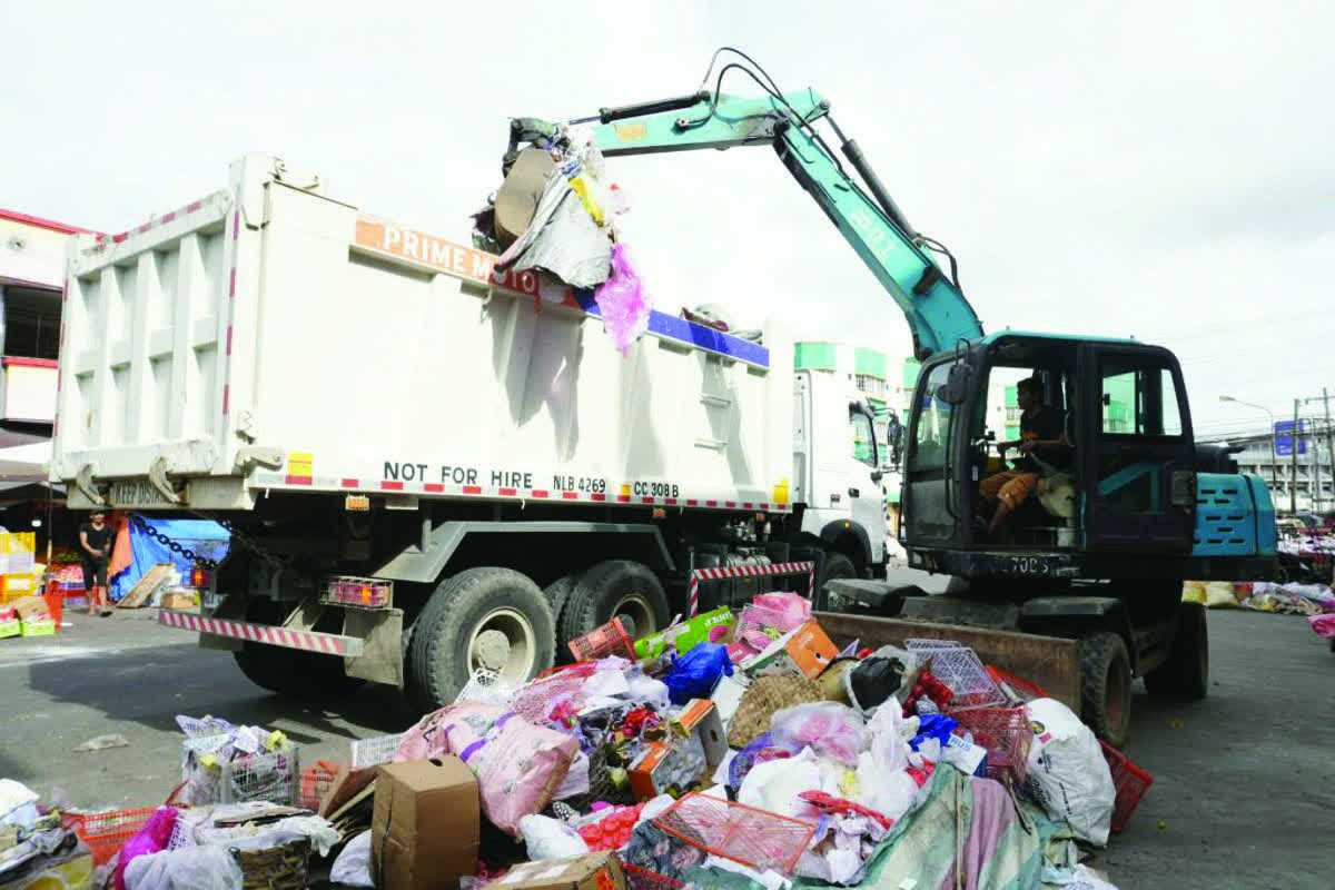 Bacolod expects better service from new garbage collection firm