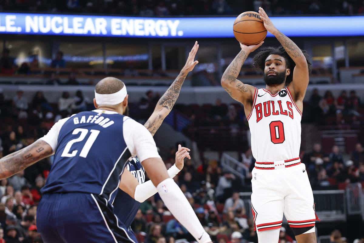 Bulls’ balanced scoring attack too much for Mavs