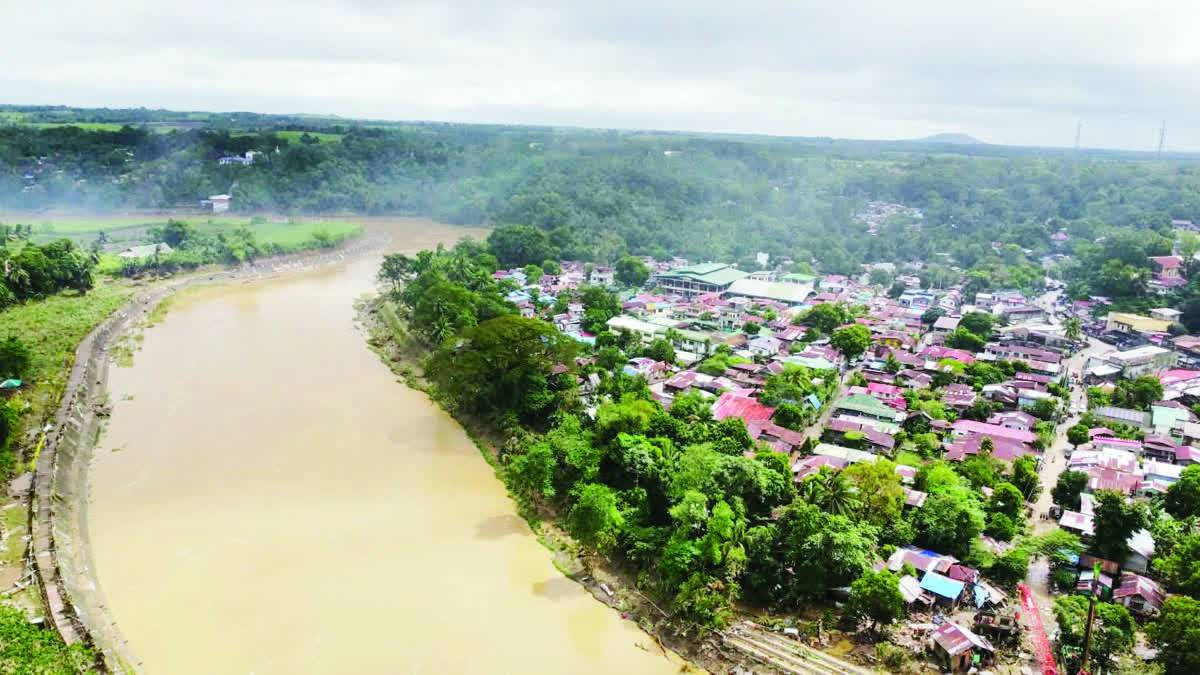 ‘I’m not hiding’ | Gasataya: Flooding is Bacolod’s responsibility
