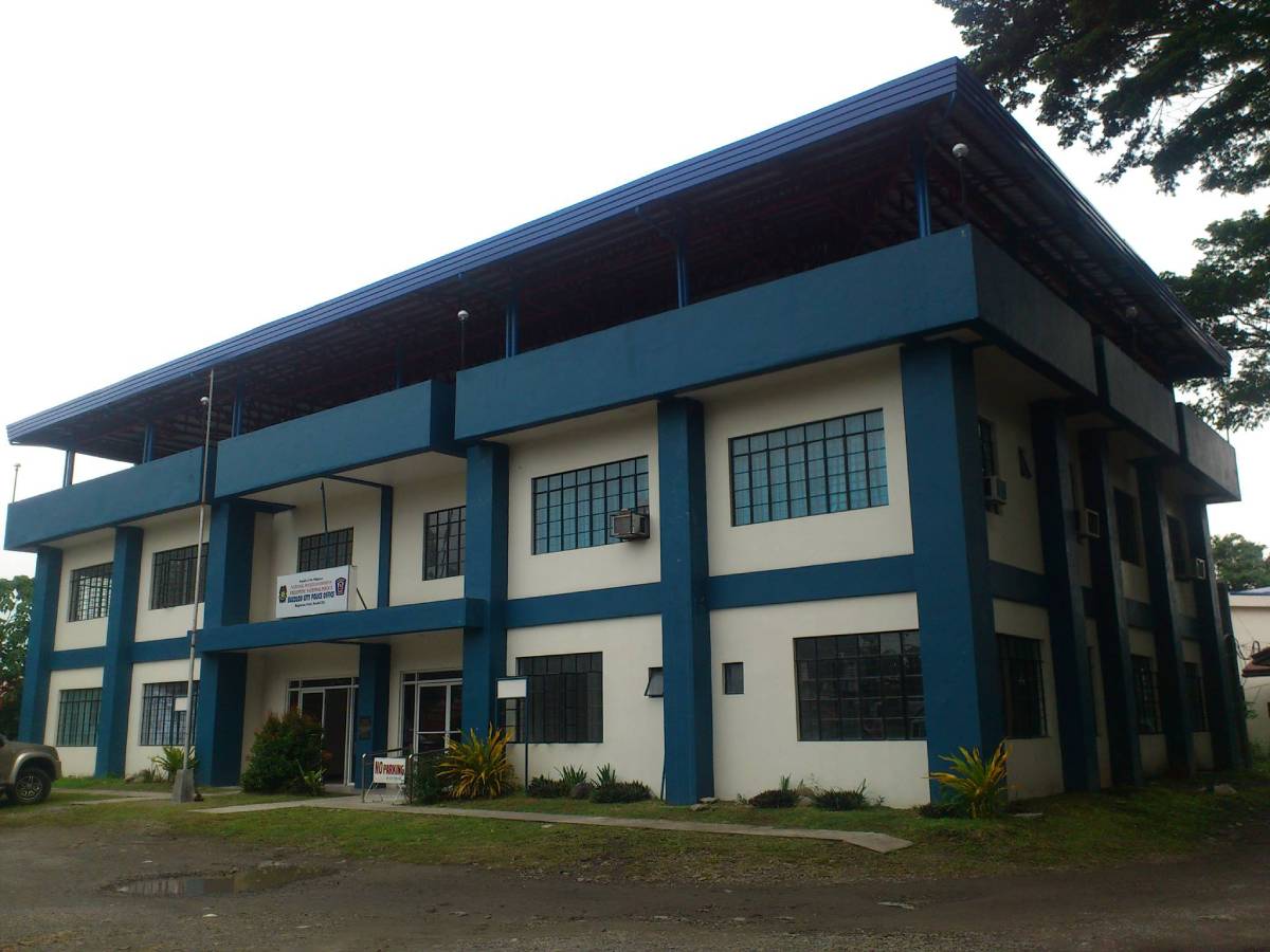 Who will be the next Bacolod police chief?