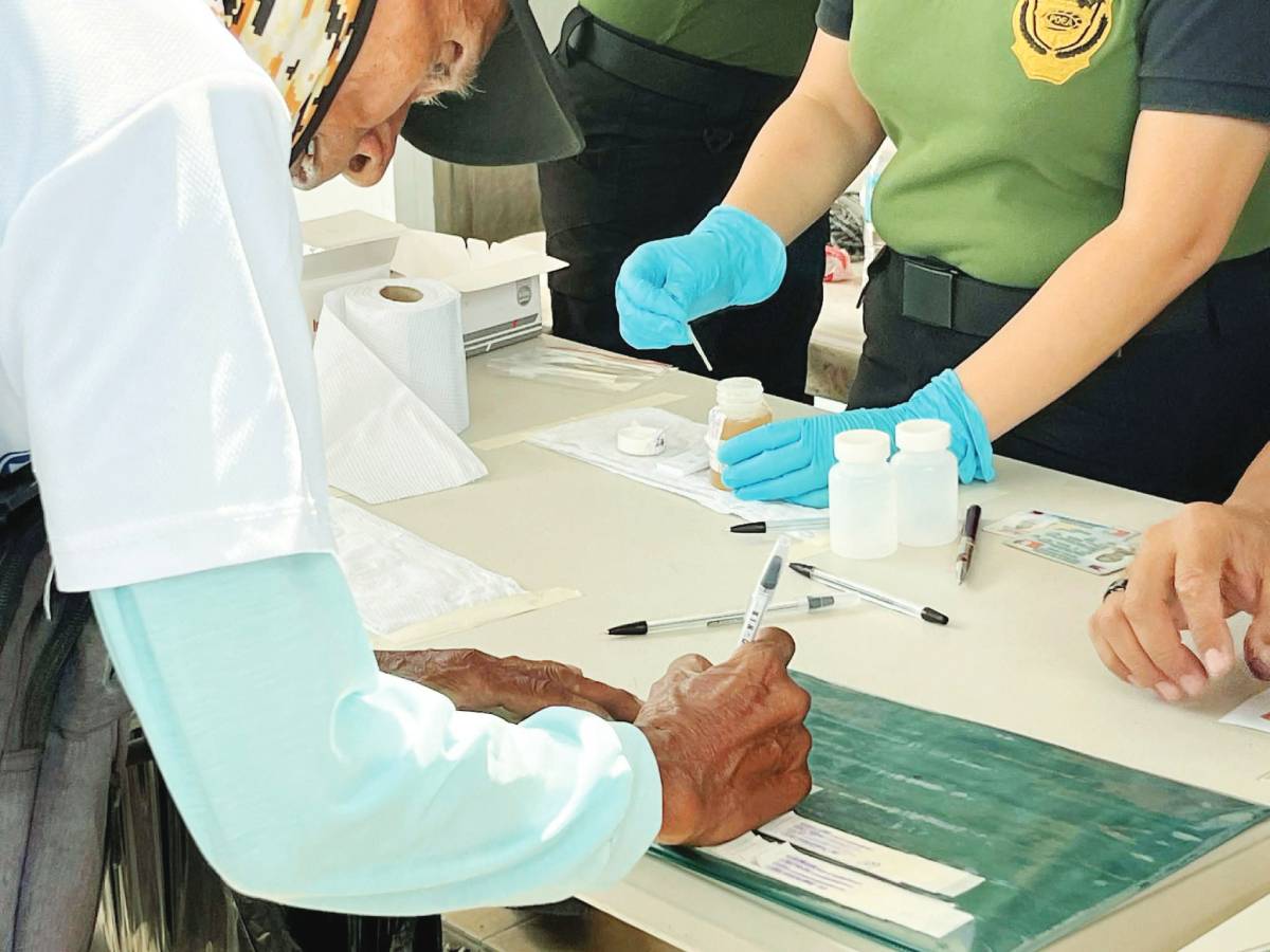 Four public utility drivers who yielded positive drug results are subject to appropriate legal and administrative procedures in line with existing transport and anti-drug regulations. (Bacolod KFive Station / Facebook photo)
