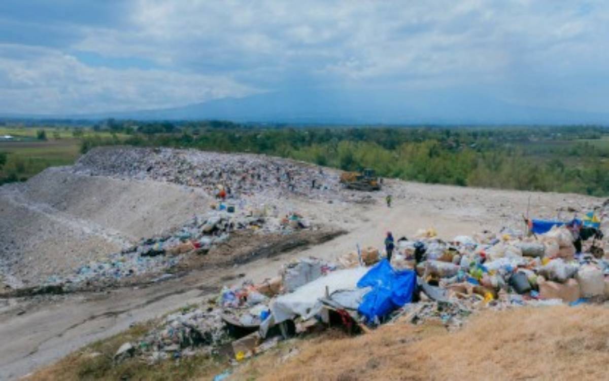 The Cell No. 4 of Bacolod City’s sanitary landfill in Barangay Felisa in this photo on Tuesday, April 14, 2026. The city government is currently constructing Cell No. 5 adjacent to it to accommodate more solid waste by the middle of the year. (Bacolod City Communications Office photo)