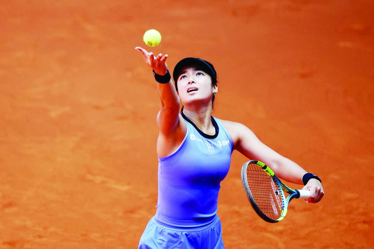 Alex Eala delivered a composed and efficient performance at the Madrid Open, controlling key stretches of the match to secure a straight-sets victory. (Isabel Infantes / Reuters photo)