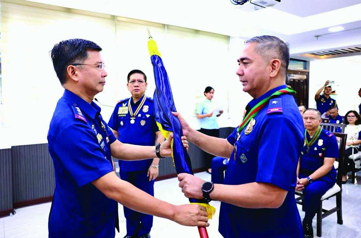 The Police Regional Office in the Negros Island Region welcomed Police Brigadier General Romano Cardiño (left) as its new acting regional director, taking over the post from Police Brigadier General Arnold Thomas Ibay during the ceremonial turnover yesterday, May 8, 2026. (PRO-NIR photo)