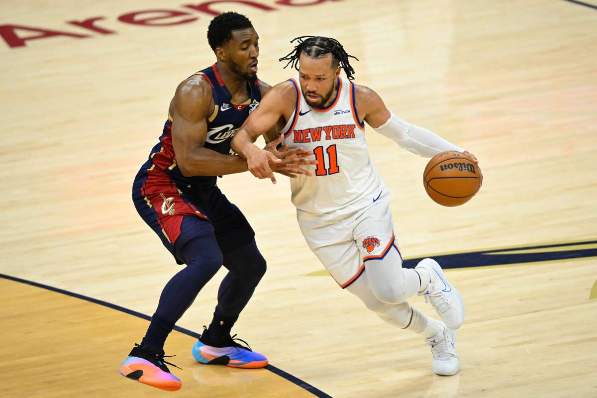 Jalen Brunson (right) moves the ball against Donovan Mitchell during Game 3 of the Eastern Conference finals for the 2026 NBA playoffs. (David Richard / Imagn Images / Reuters)