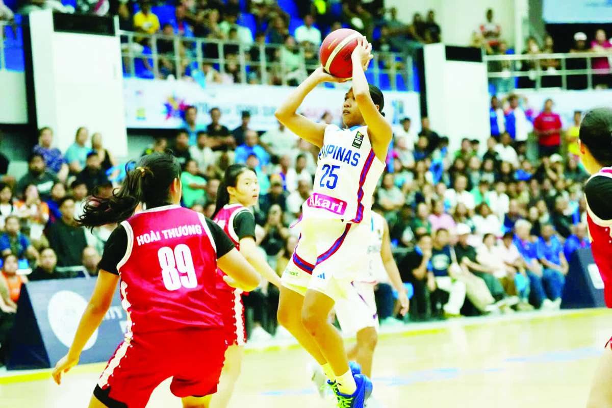 Zaydhen Rosano pulls up for a shot with 15 points along with eight rebounds and five assists for Gilas Pilipinas Girls' victory in the 2026 FIBA U18 Women's Asia Cup SEABA qualifiers in Bacolod City. (FIBA photo)