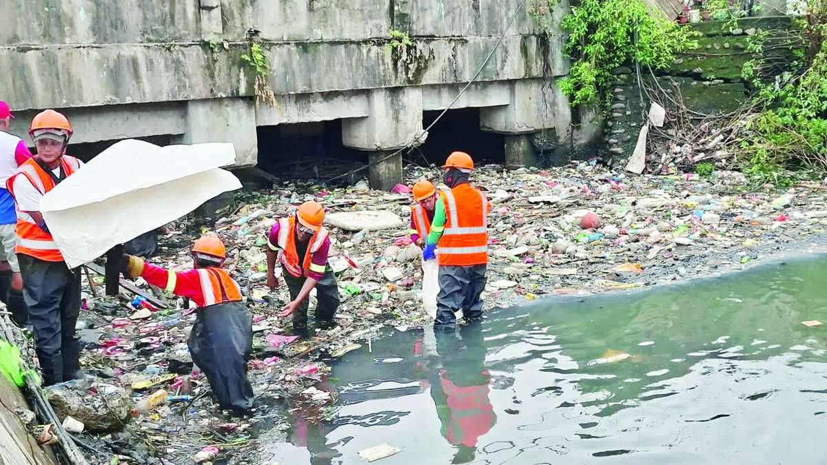 Among the key proposals to address the persistent flooding problem in Bacolod City is the deepening and widening of existing drainage systems, alongside the construction of pumping stations and flood control walls in coastal barangays. (File photo)