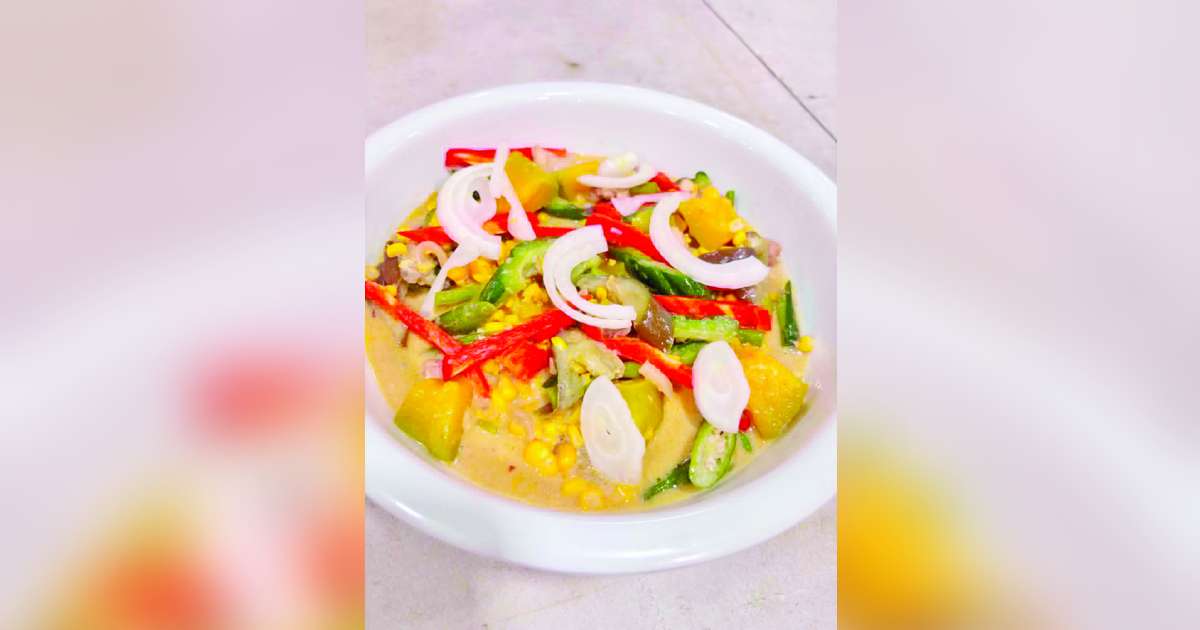 Cadiz City’s signature Pinakbet Mais-aya incorporates sweet corn kernels and locally produced shrimp paste (ginamos), giving the classic pinakbet a distinct flavor while maintaining its affordability and nutritional value. (Bilis Cadiz photo)