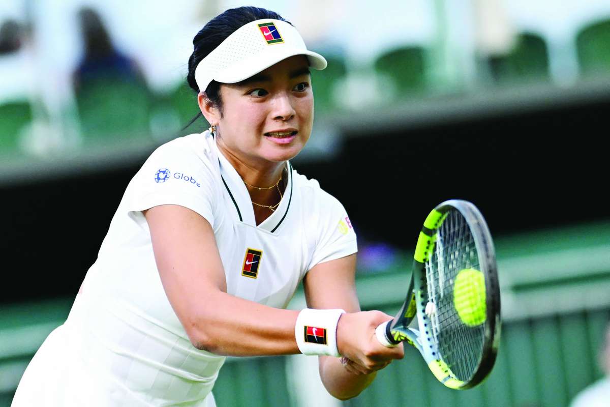 Alex Eala of the Philippines returns to Mexico's Renata Zarazua during their women's singles first round tennis match of the 2026 Wimbledon Championships in London on June 30, 2026. (Kirill Kudryavtsev / AFP photo)
