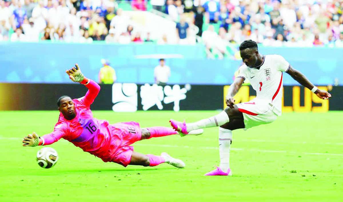 England tops France in wild 3rd-place match
