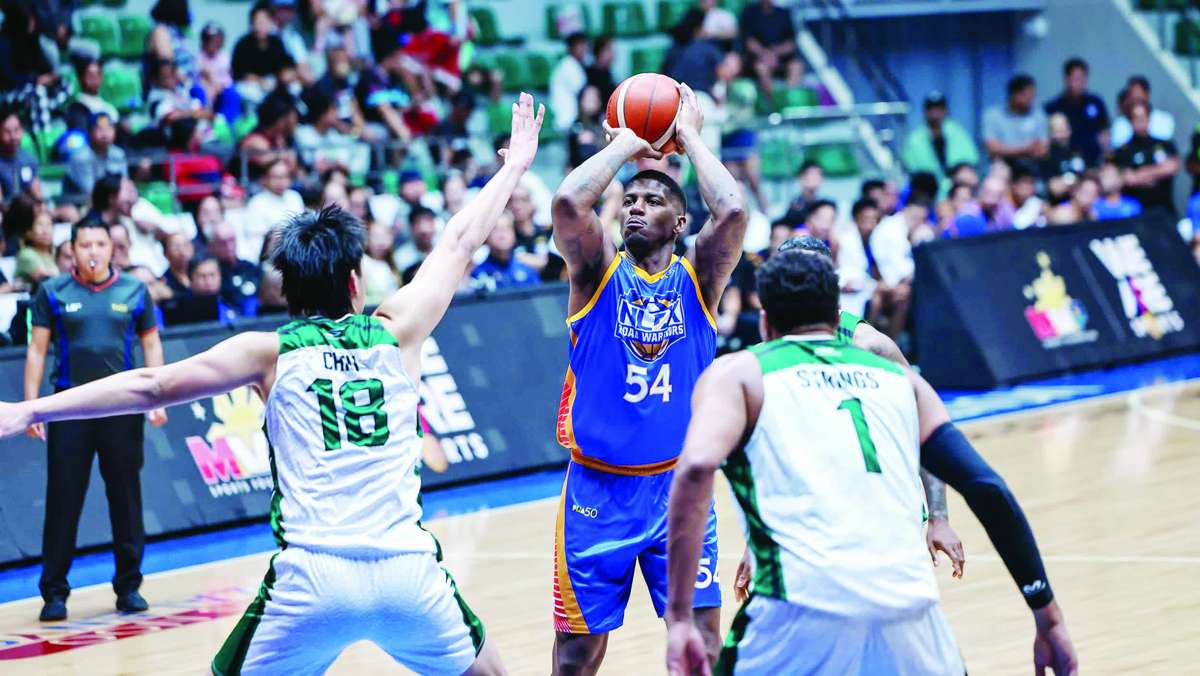 NLEX Road Warriors’ Dequan Jones against the Terrafirma Dyip in the PBA Season 50 Governors’ Cup. (PBA Images)